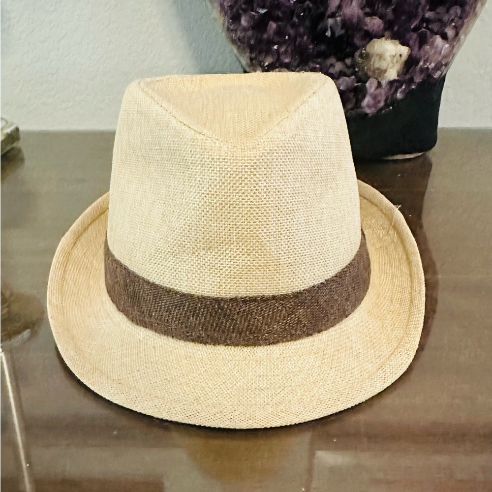 NWT: Women’s Classic Fedora, 100% Linen, Tan with Brown Band